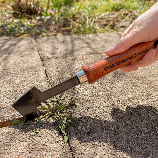 Black Forest small hand joint scraper